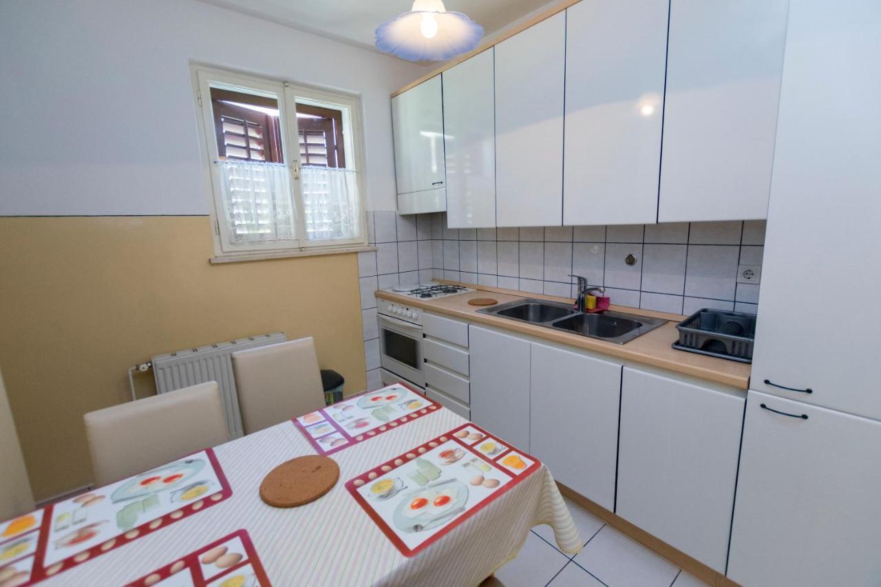 Apartment Hans Primošten Kültér fotó