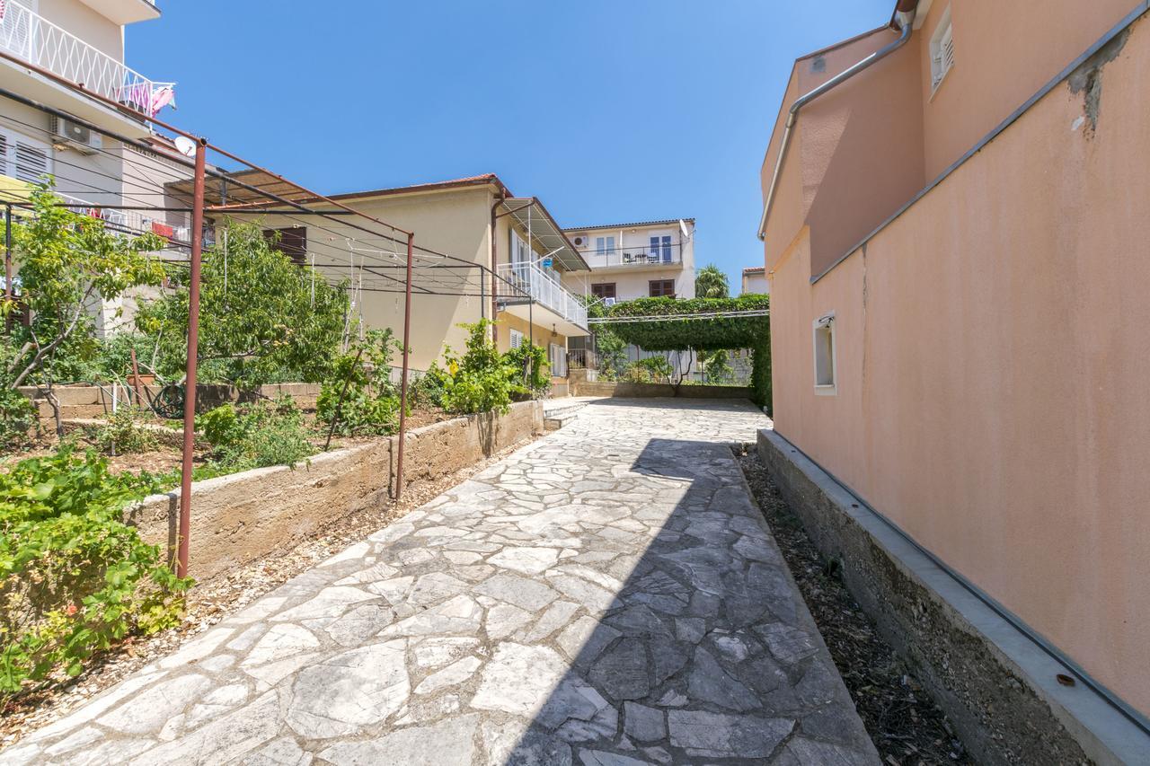Apartment Hans Primošten Kültér fotó